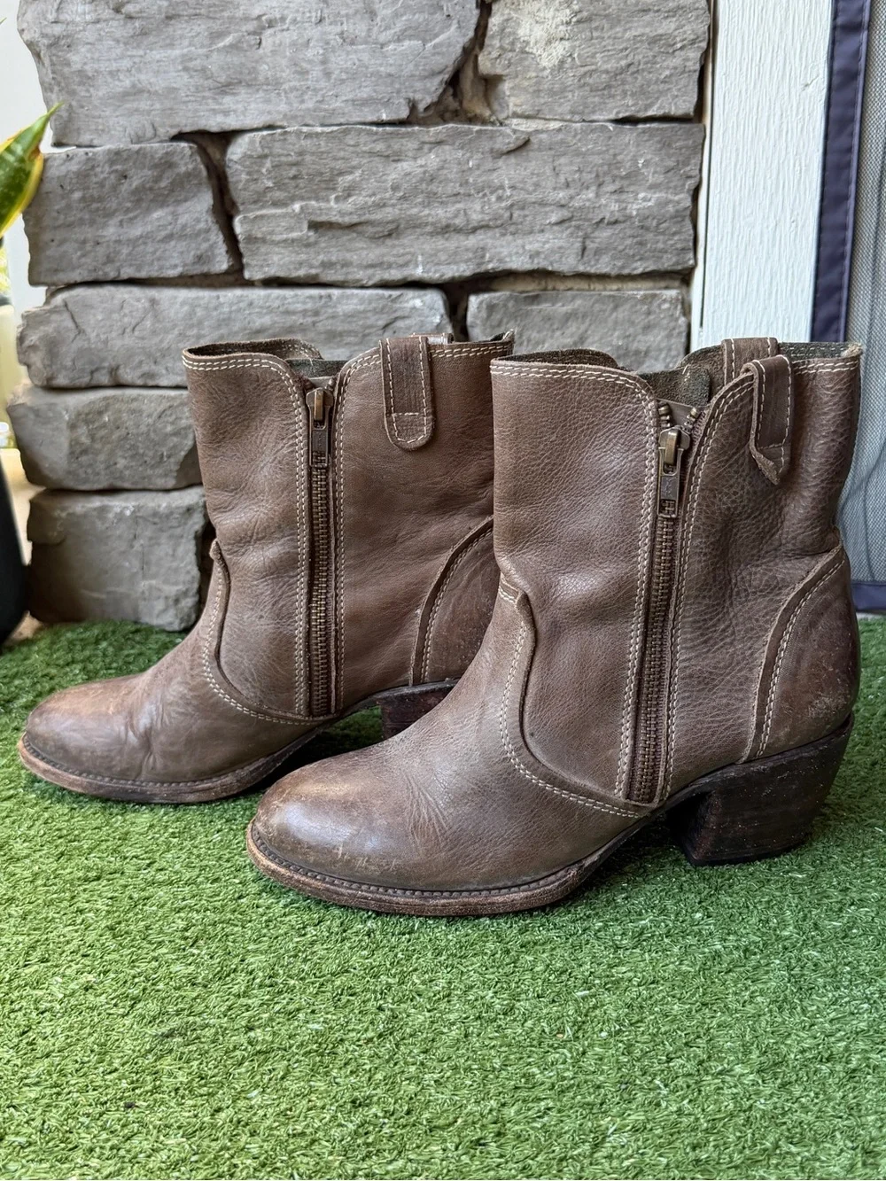 Freebird by Steven Austin Distressed Brown Leather Women’s Ankle Boots